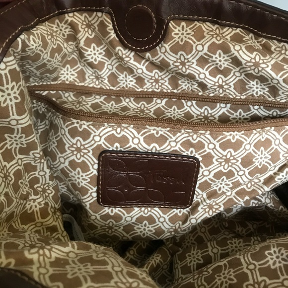 Fossil Fabric Floral Hobo - Picture 8 of 10